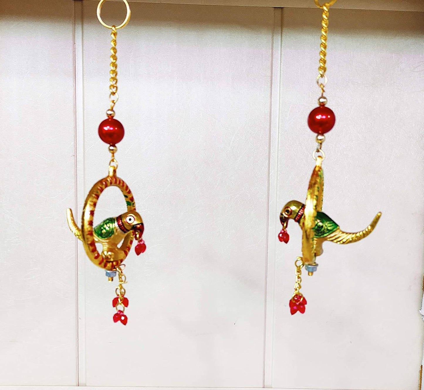 Metal Parrot Statue for Door Hanging,Garden Decor Looks Very Beautiful,Decor Your Home,Office/Hanging Colourful Parrot 2 pcs Set Showpiece
