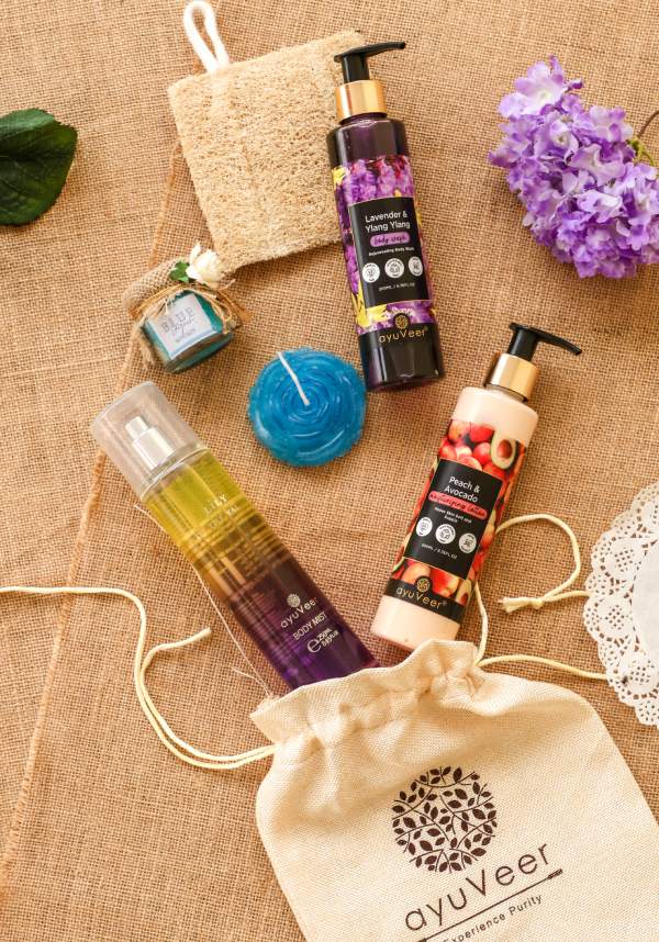 RELAX & REFRESH