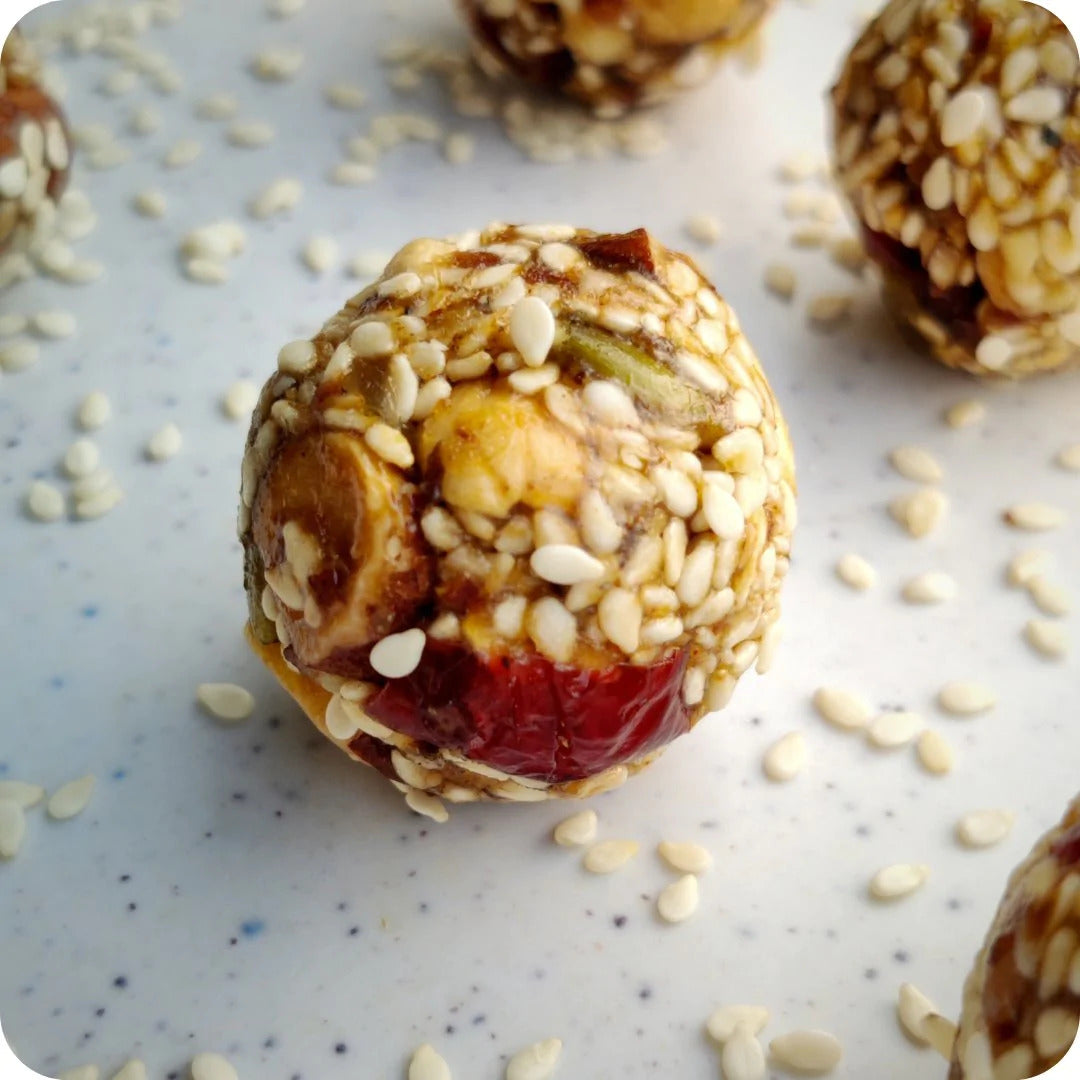 Fruit n' Nut Til Ladoo