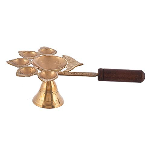 Pure Brass Made Paanch (Five Light) Diya with 1 Big Batti Diya with Wooden Handle for Puja