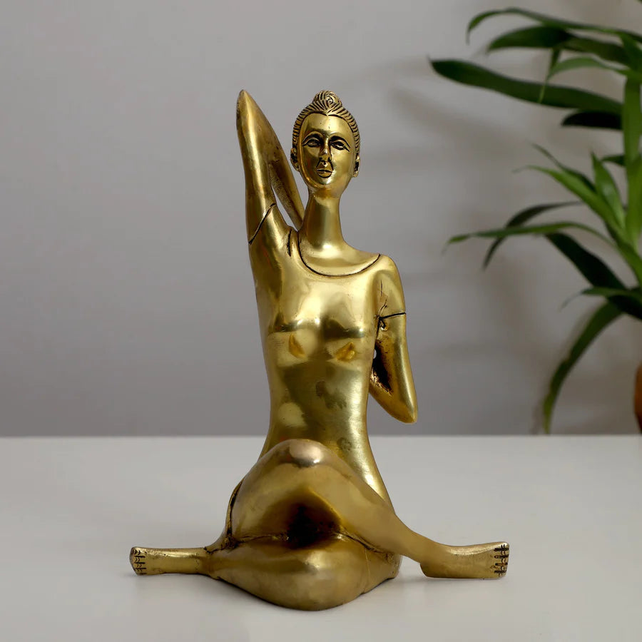 Yoga Lady (Posture 1)