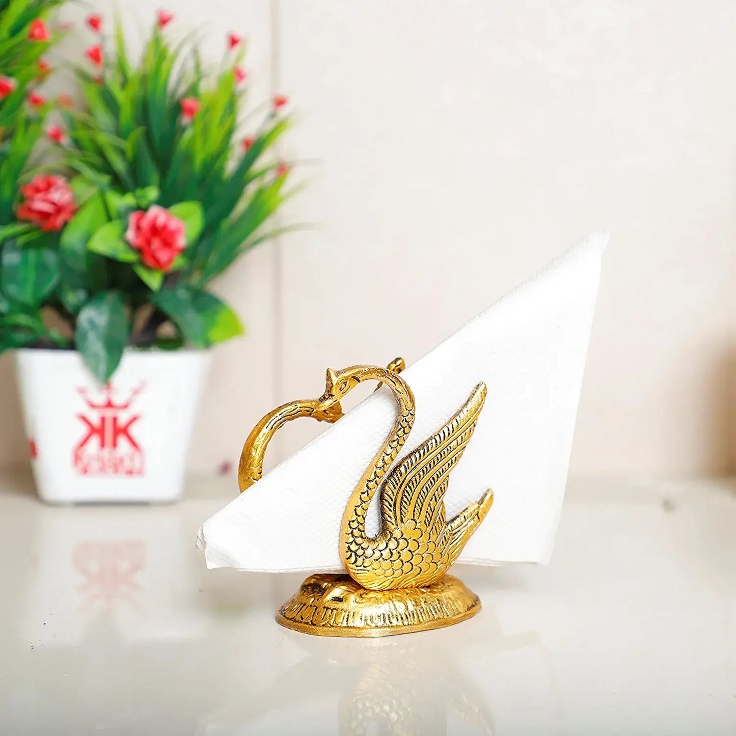 Oxidize Metal Handicrafts Decorative Golden Swan Duck Shape Napkin Holder Dining Tableware Handmade Handicrafts showpiece Gifts