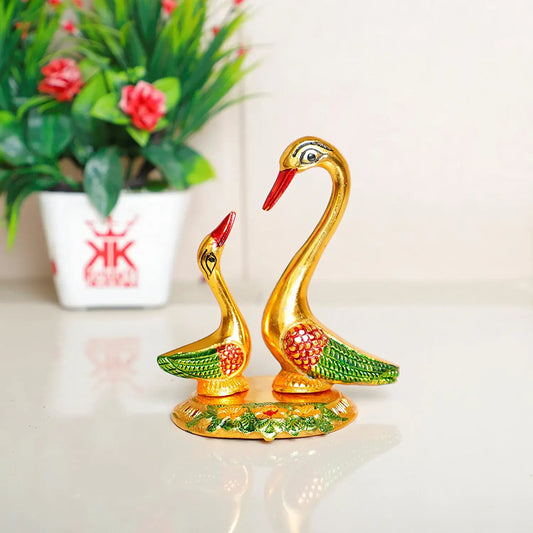 Multicolour Love Birds swan Set Pair of Kissing Duck Metal Statue,Romantic Gift for Girl Friend,Decoration Idol for Showcase,Table,Animal