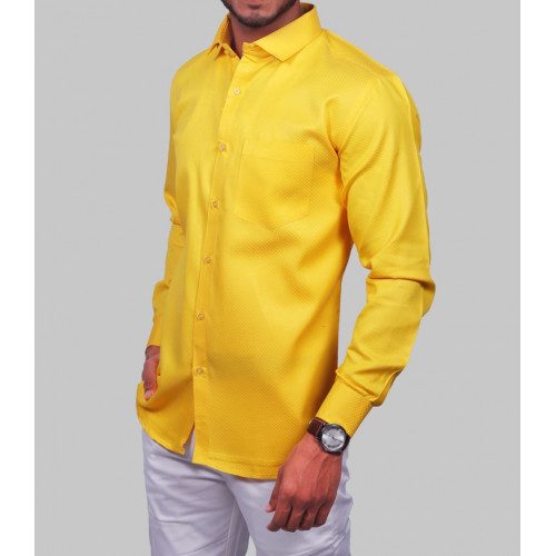 Men Regular Fit Solid Formal Shirt